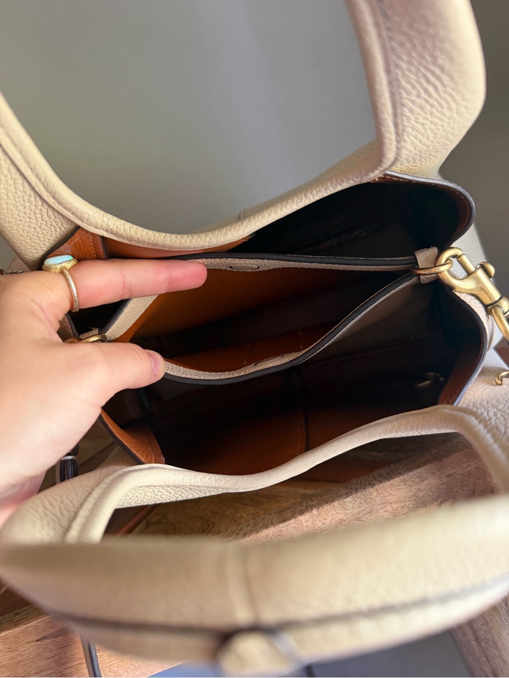 Coach Lana 23 Pebbled Leather Cream Shoulder Bag with Removable Strap - Picture 4 of 9